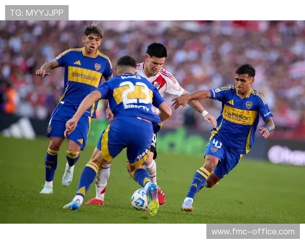 马斯坦托诺超龄成熟显团队精神