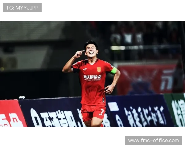 铜梁龙终结西海岸四连胜 阿齐兹建功杜月徵扳平